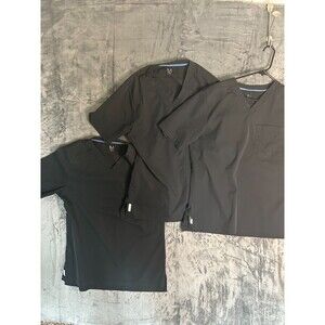 Medelita Men’s Black Apex V-Neck Scrub Top Size Medium